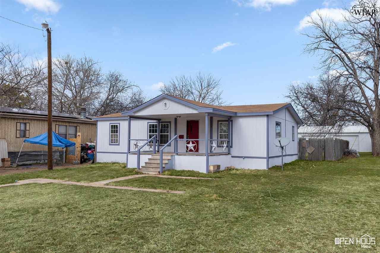 205 W 1st Street, Burkburnett, Texas image 28