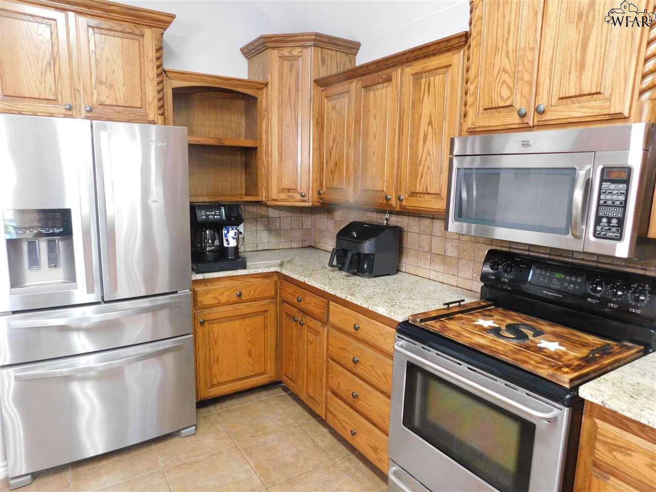 1100 Prestige Drive, Burkburnett, Texas image 5