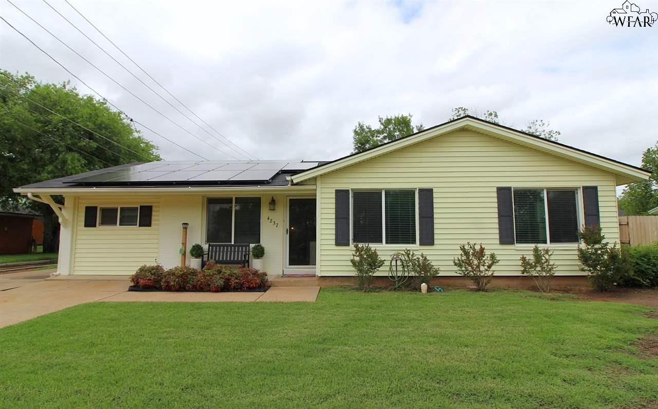 4237 Idlewood Drive, Wichita Falls, Texas image 1