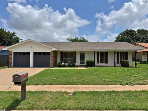 Homes For Rent - 5507 Hooper Drive<br/> Wichita Falls, TX 76306