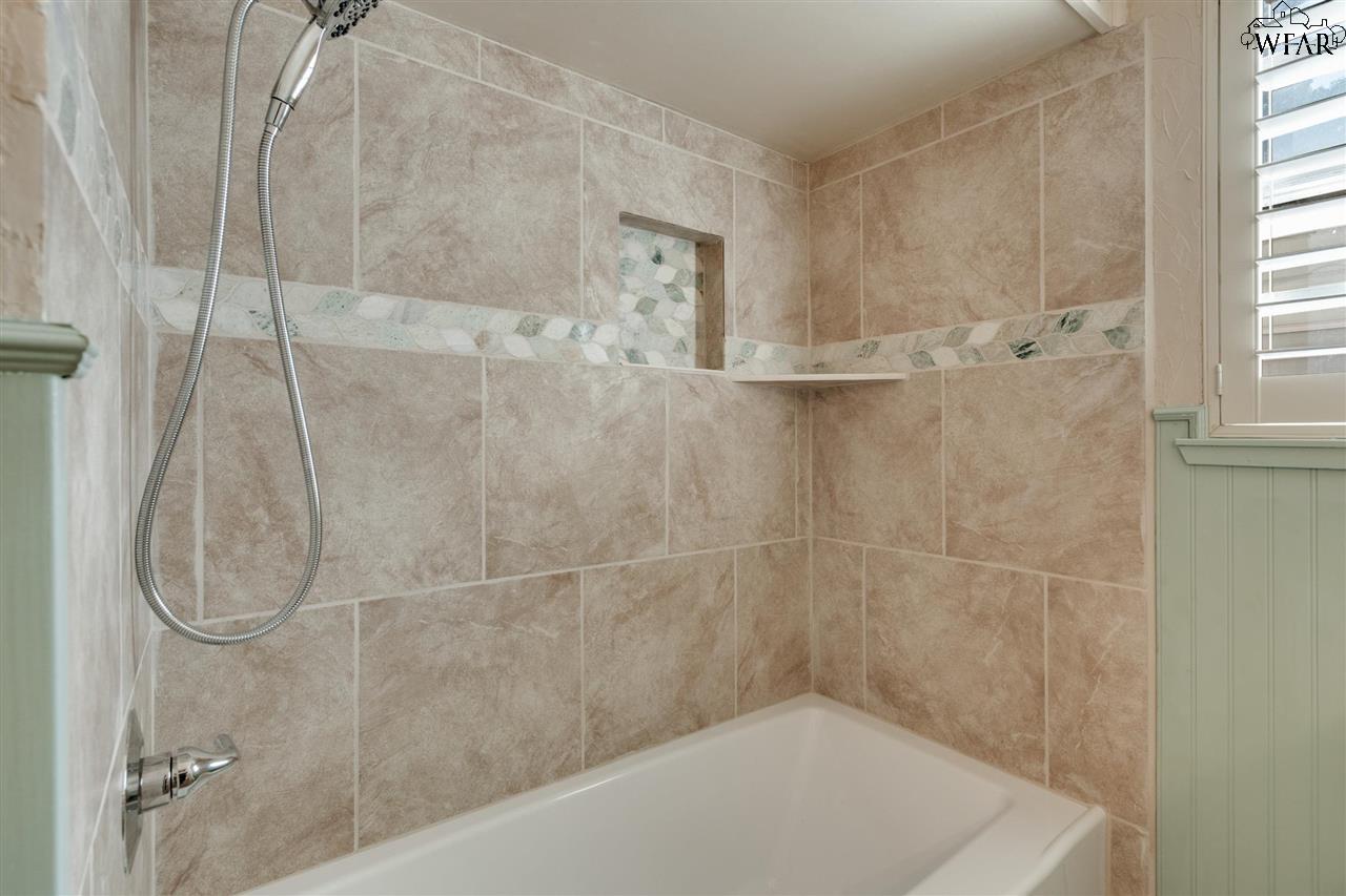 4526 Melody Lane, Wichita Falls, Texas image 24