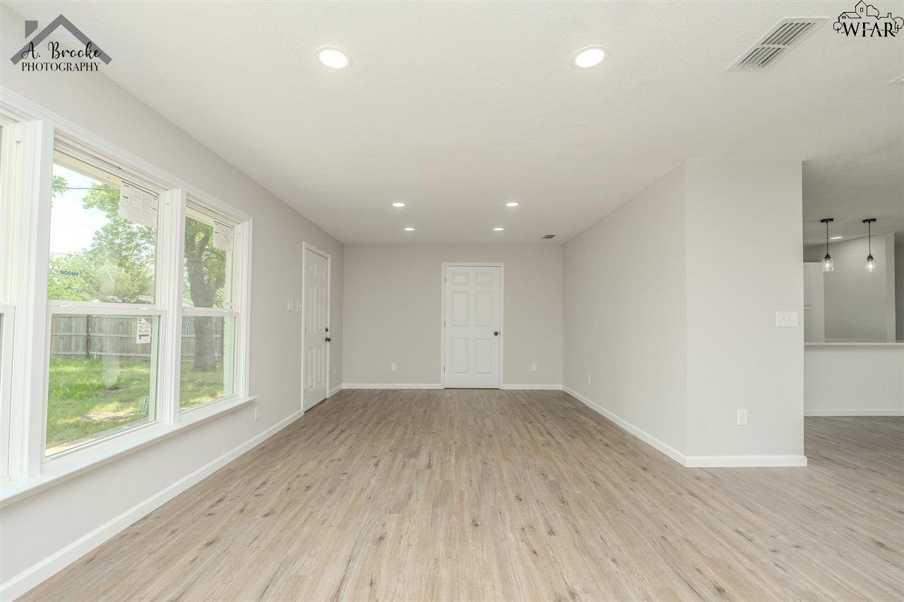 1612 Christine Road, Wichita Falls, Pennsylvania image 12