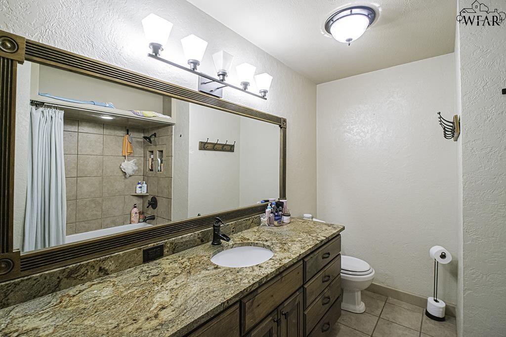 2427 Brentwood Drive, Wichita Falls, New York image 11