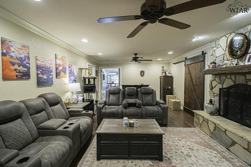 2427 Brentwood Drive, Wichita Falls, New York image 6