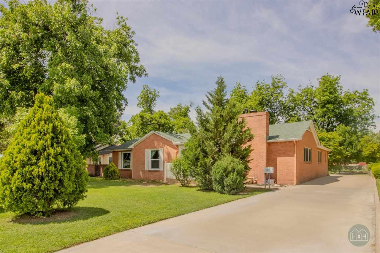 2302 12th Street, Vernon, Texas image 2