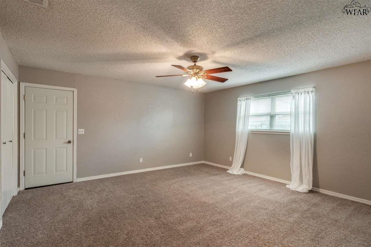 502 N Main Street, Holliday, Texas image 12