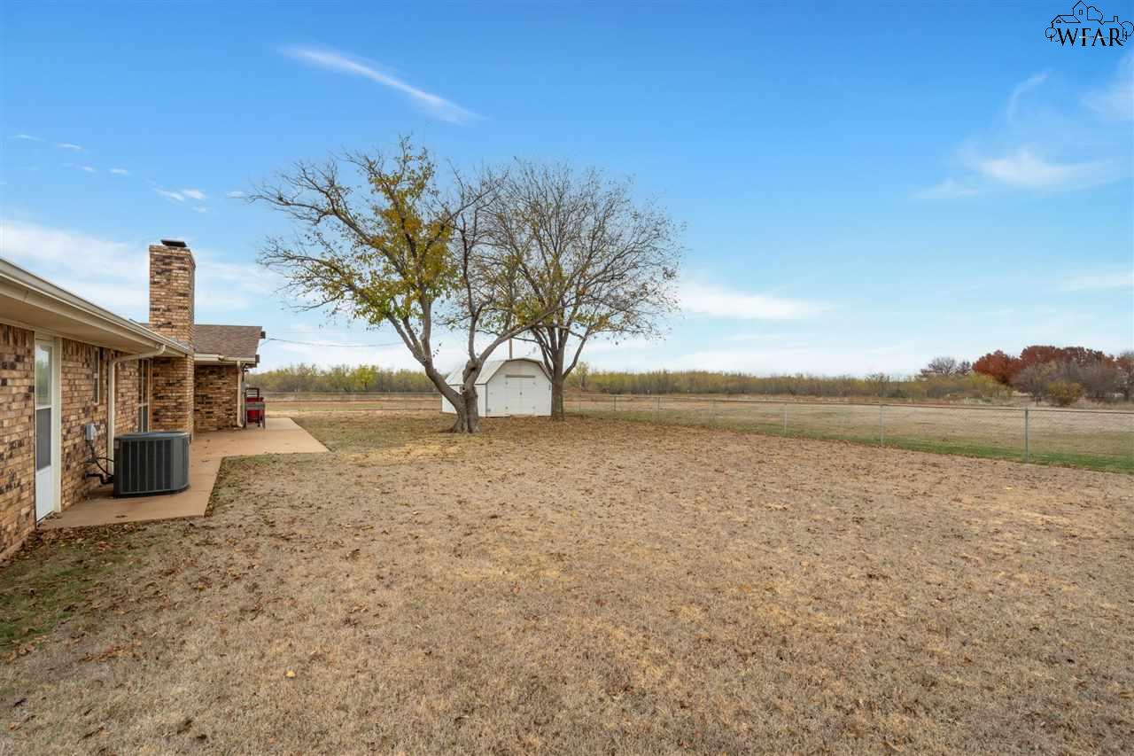 502 N Main Street, Holliday, Texas image 28