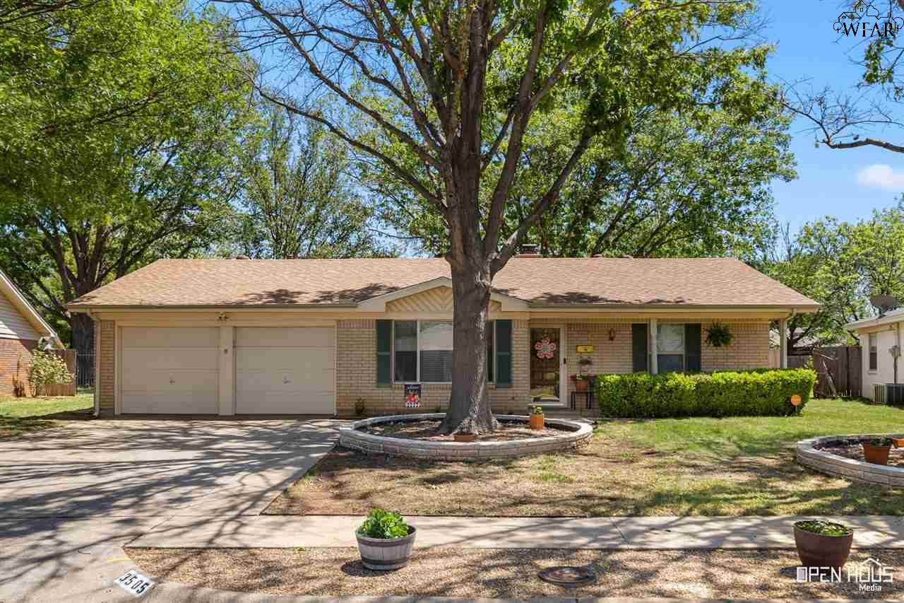 3505 Cranbrook Lane, Wichita Falls, Texas image 2