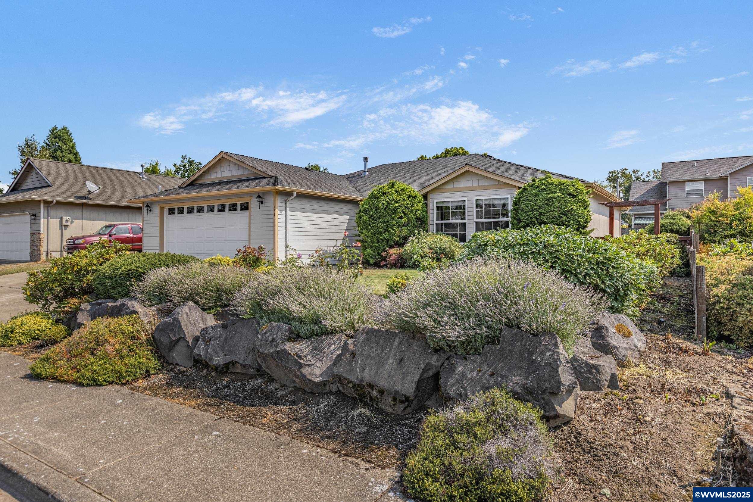 863 28th Av