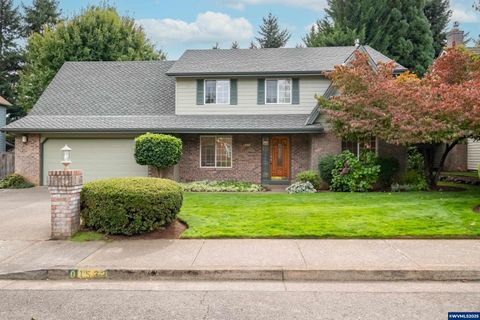 1532 Webster Dr SE Salem OR 97302