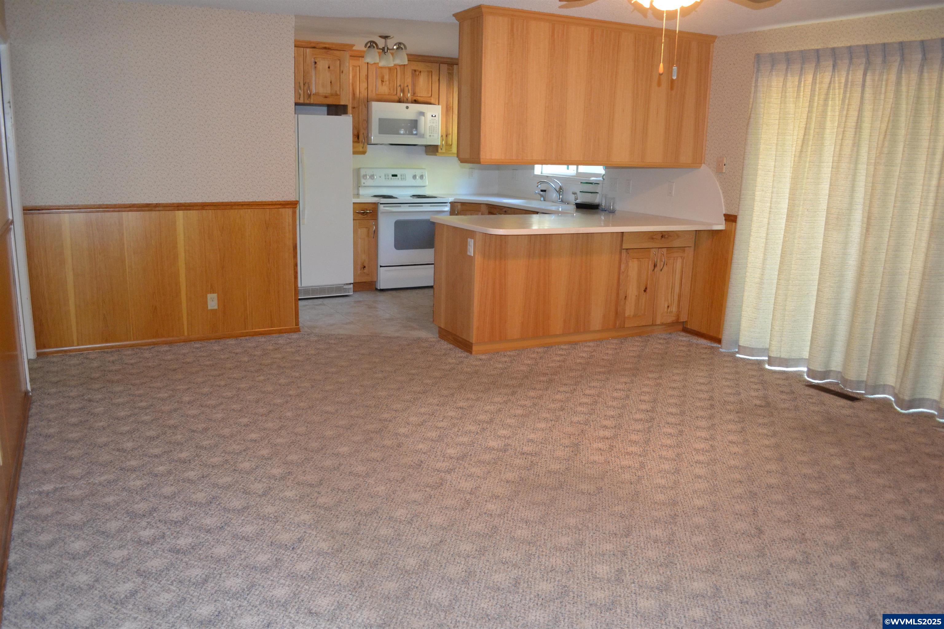 2007 Joseph St S