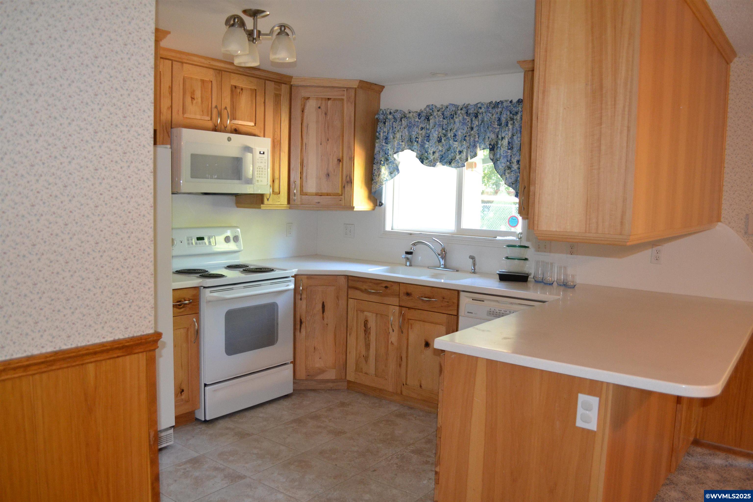 2007 Joseph St S