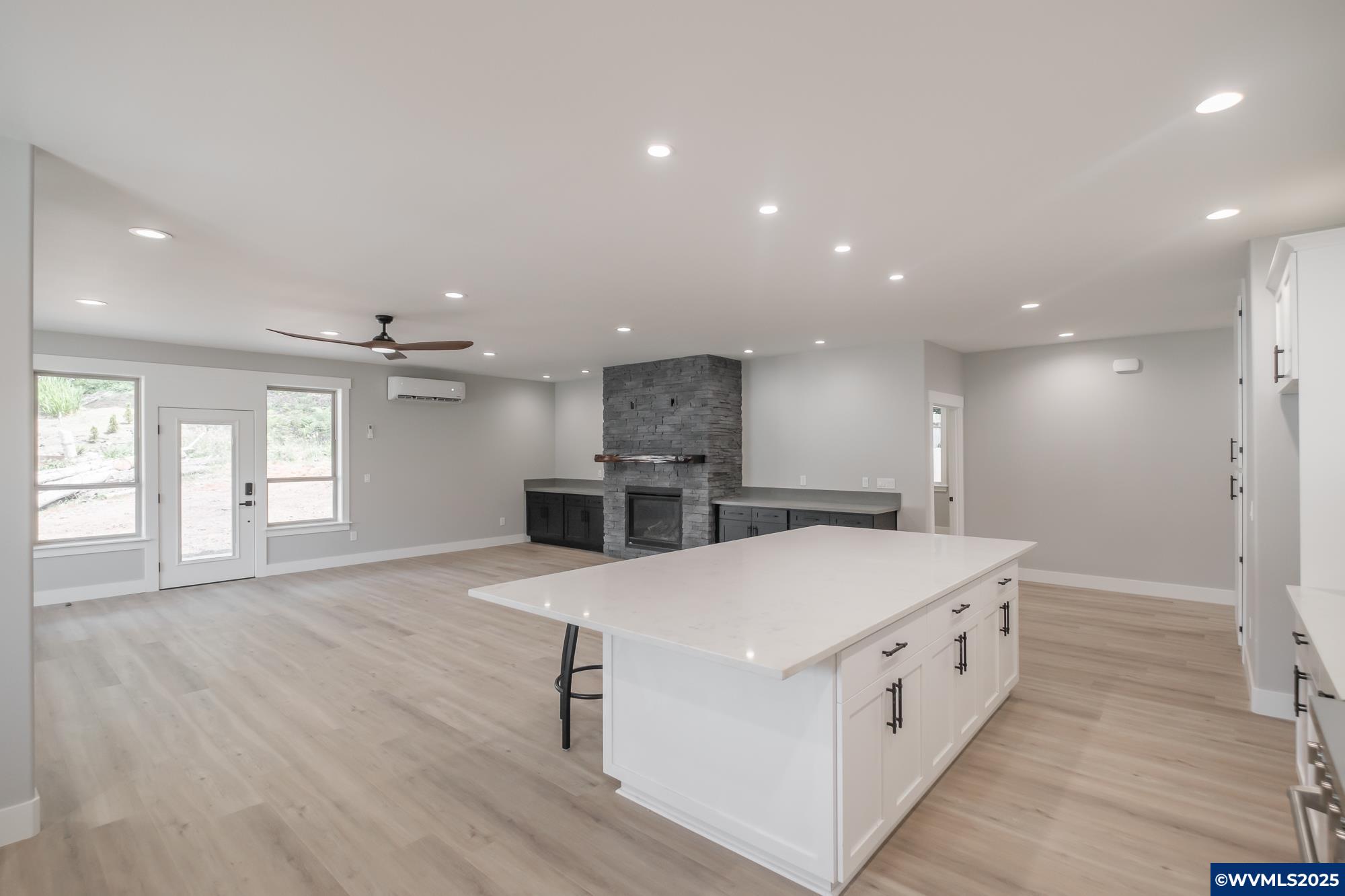 Gleneden Beach, Oregon 97388, United States, 4 Bedrooms Bedrooms, ,3 BathroomsBathrooms,Residential,Active,155436