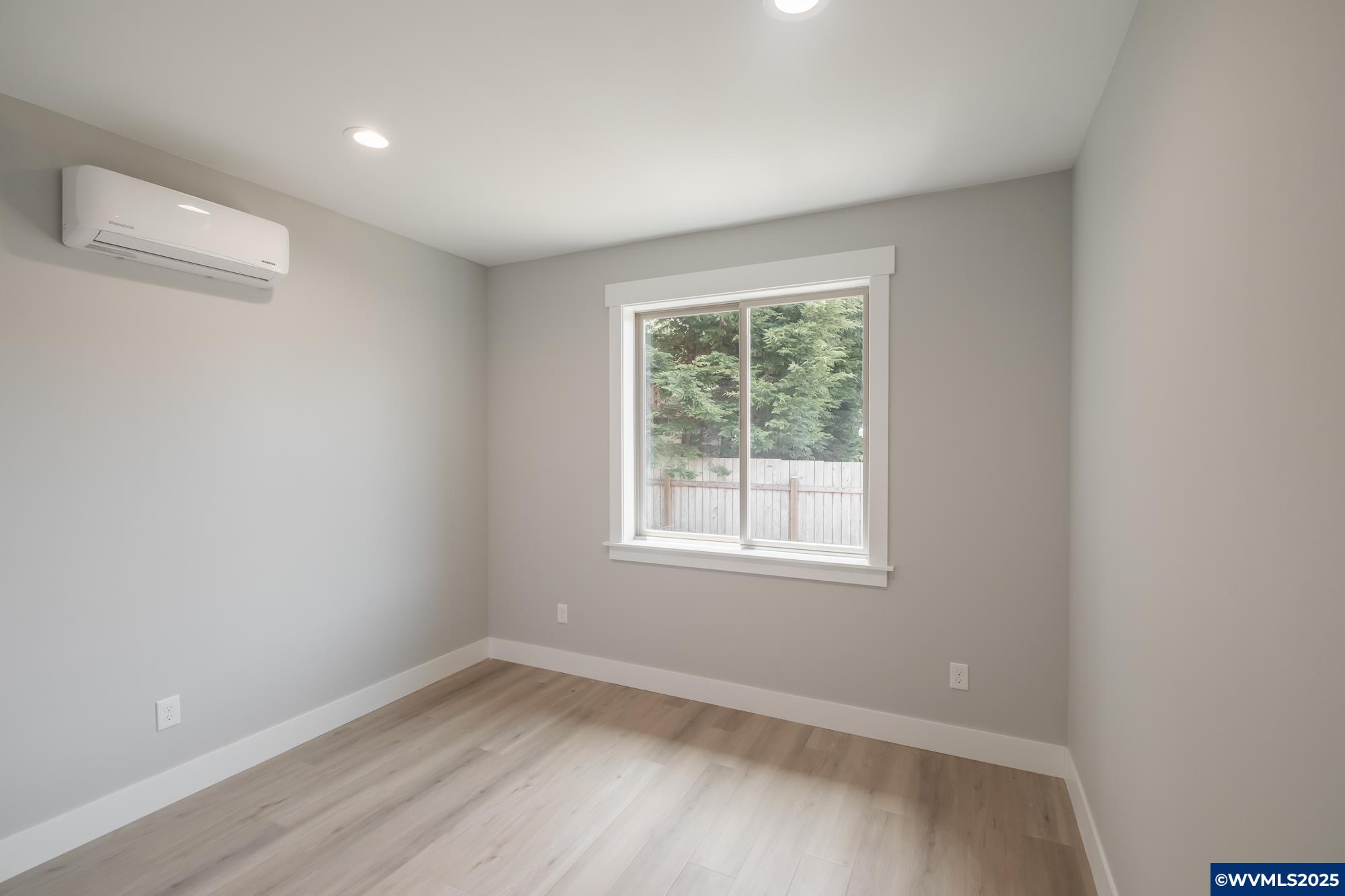 Gleneden Beach, Oregon 97388, United States, 4 Bedrooms Bedrooms, ,3 BathroomsBathrooms,Residential,Active,155436