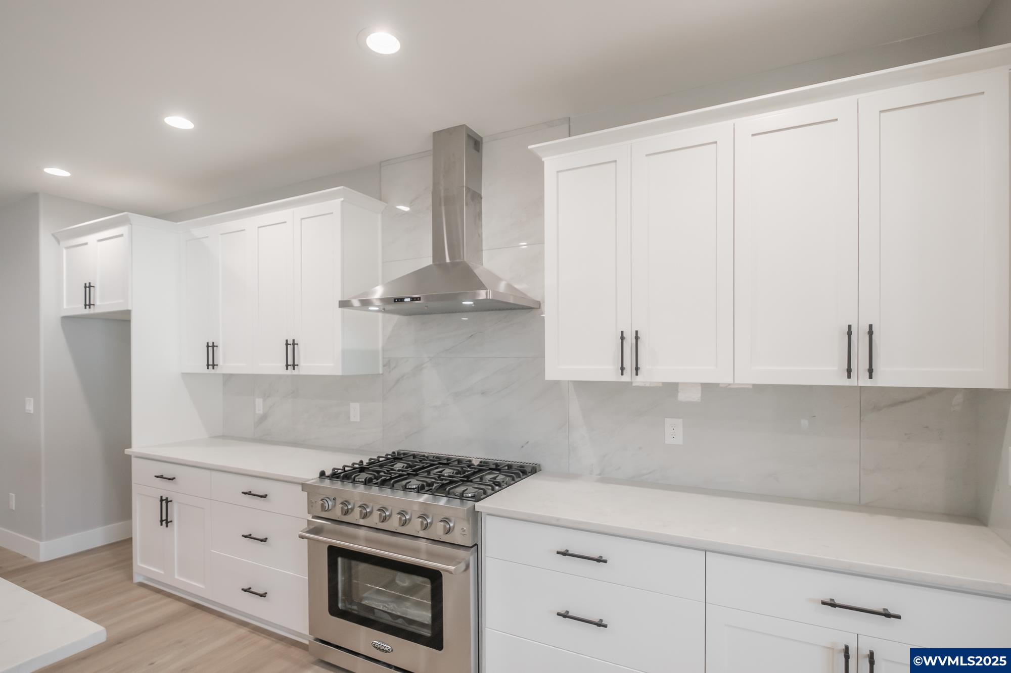 Gleneden Beach, Oregon 97388, United States, 4 Bedrooms Bedrooms, ,3 BathroomsBathrooms,Residential,Active,155436