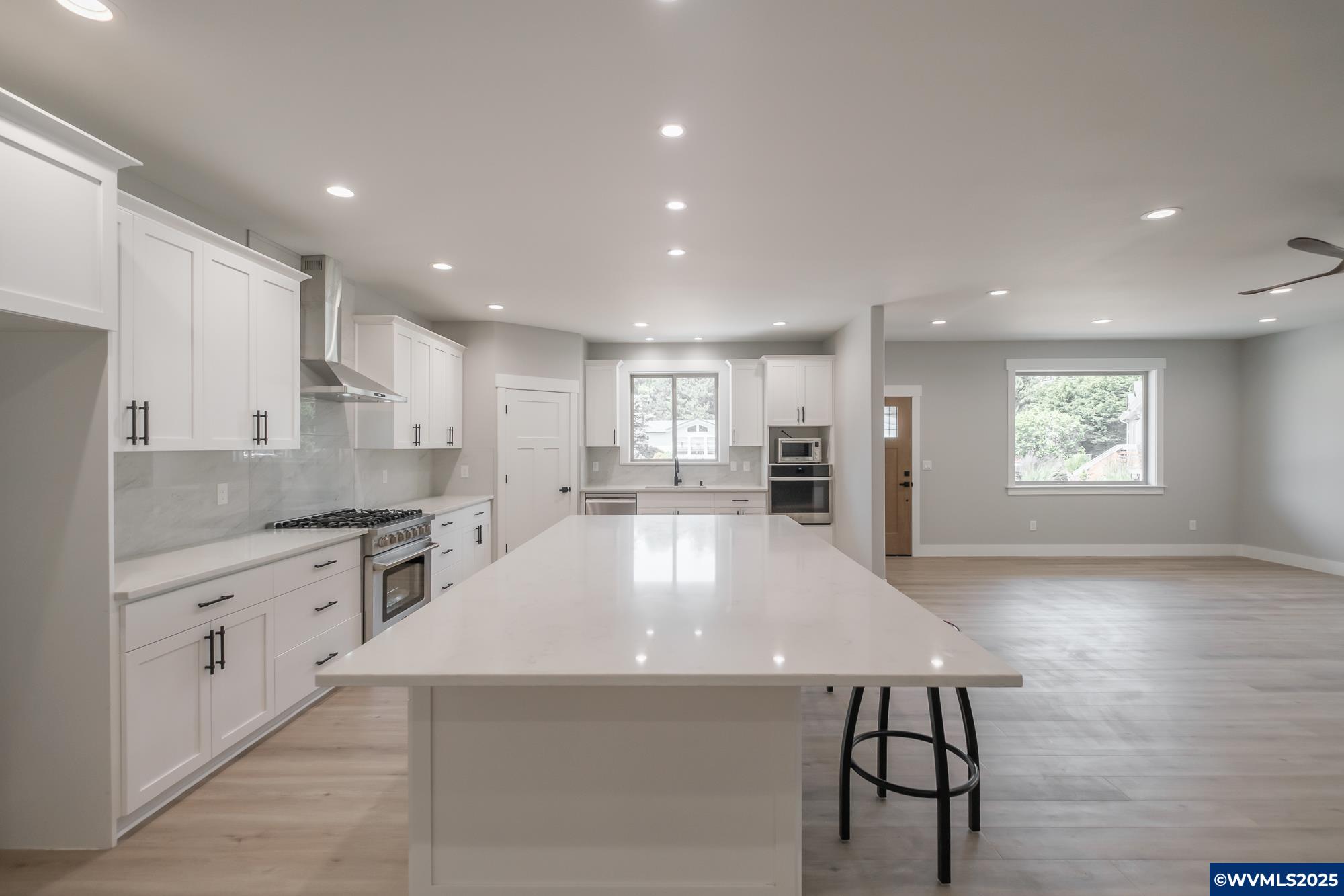 Gleneden Beach, Oregon 97388, United States, 4 Bedrooms Bedrooms, ,3 BathroomsBathrooms,Residential,Active,155436