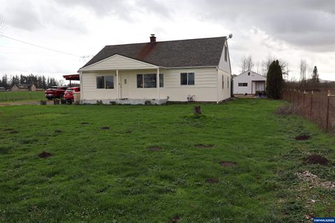 38696 Griggs Dr Lebanon OR 97355