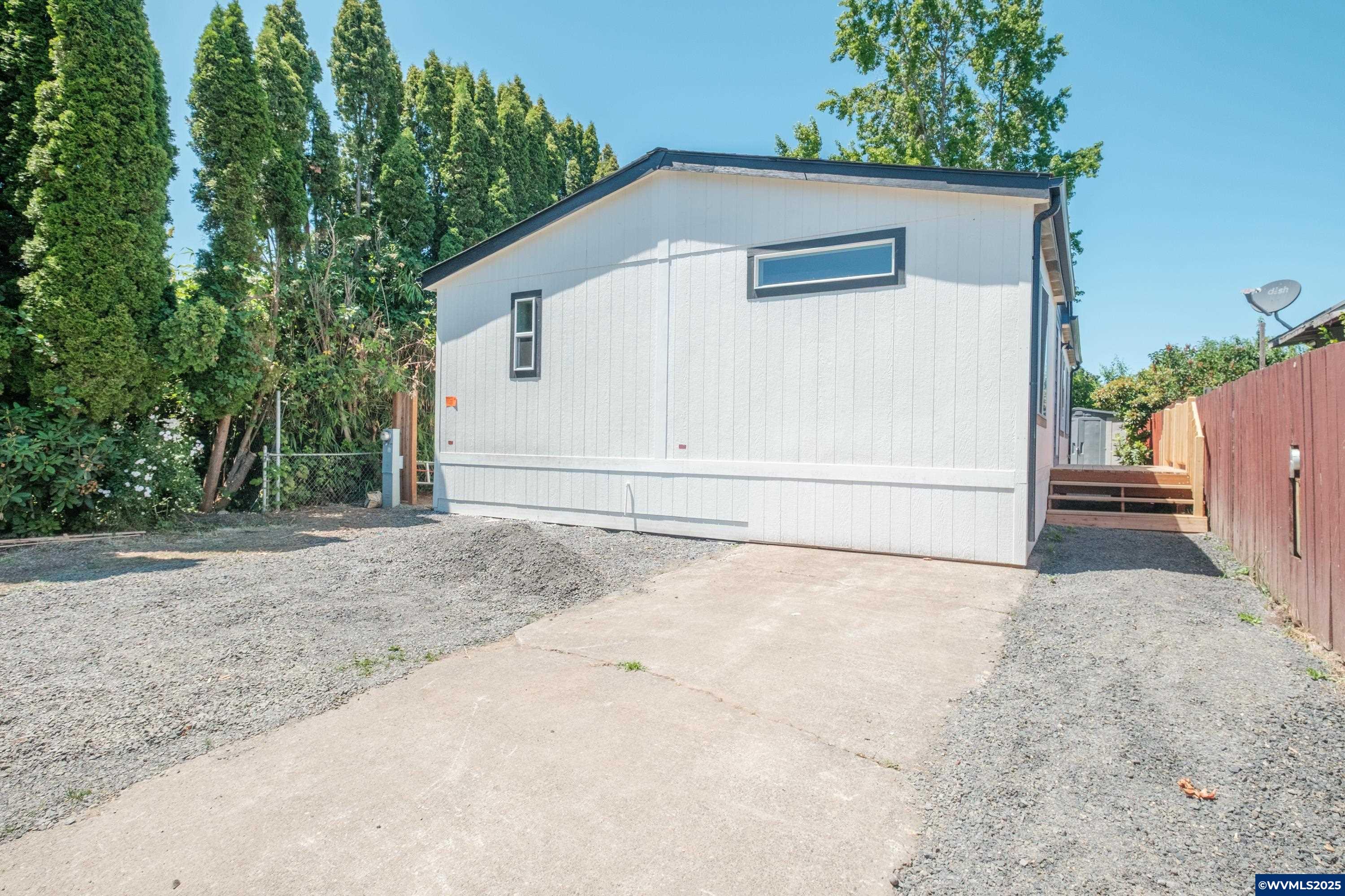 Salem, Oregon 97305, United States, 3 Bedrooms Bedrooms, ,2 BathroomsBathrooms,Residential,Active,155552