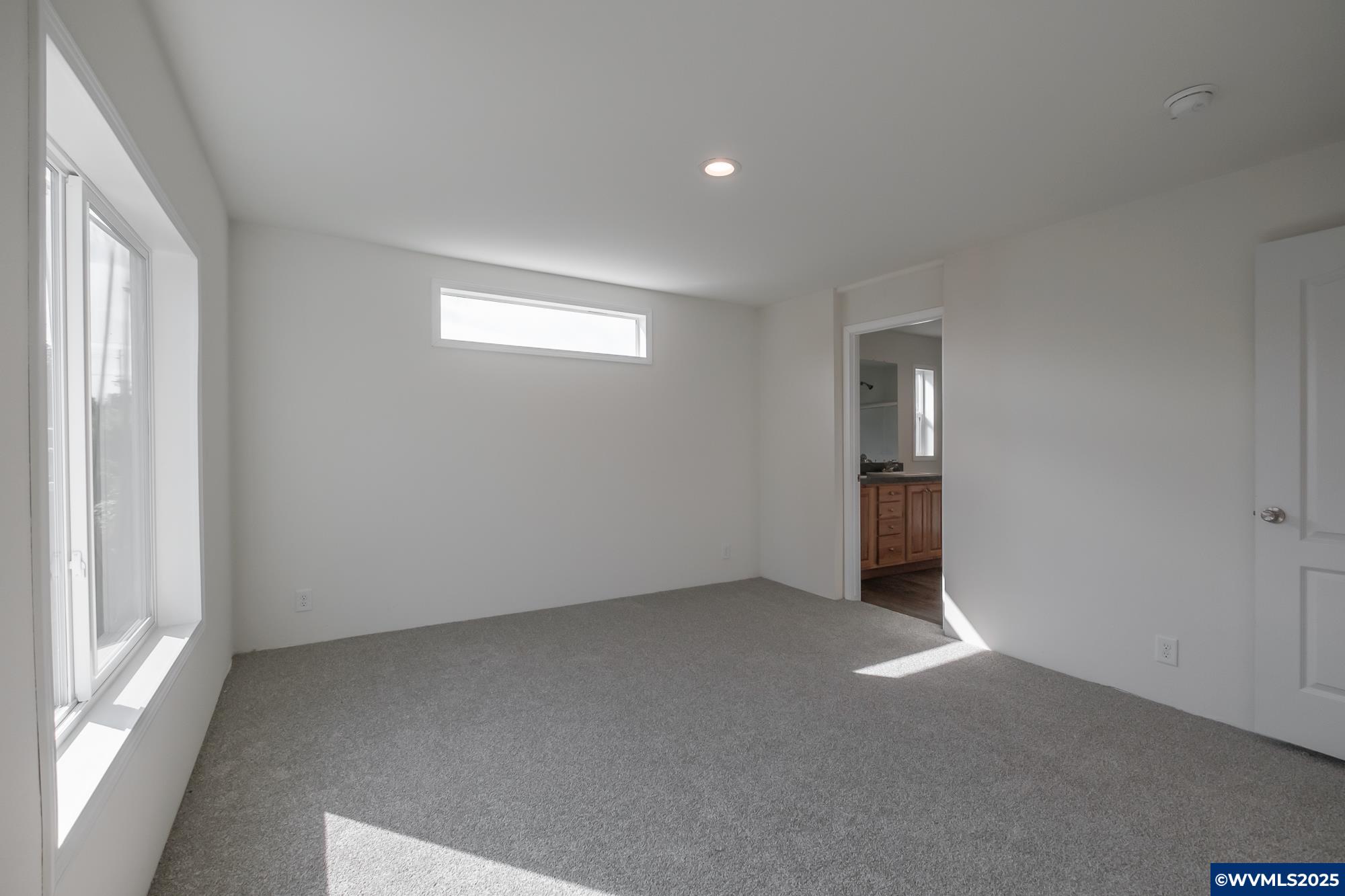 Salem, Oregon 97305, United States, 3 Bedrooms Bedrooms, ,2 BathroomsBathrooms,Residential,Active,155552