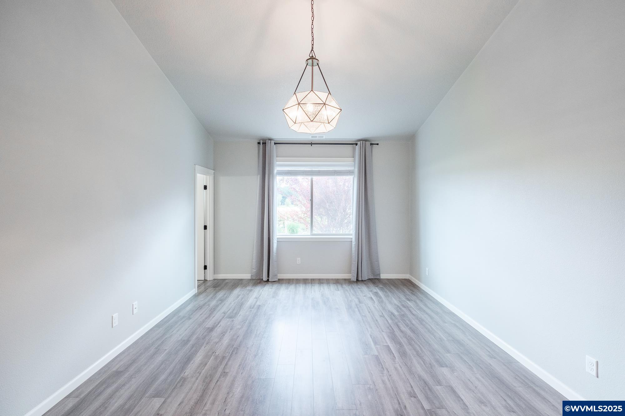 Albany, Oregon 97321, United States, 3 Bedrooms Bedrooms, ,2 BathroomsBathrooms,Residential,Pending,139399