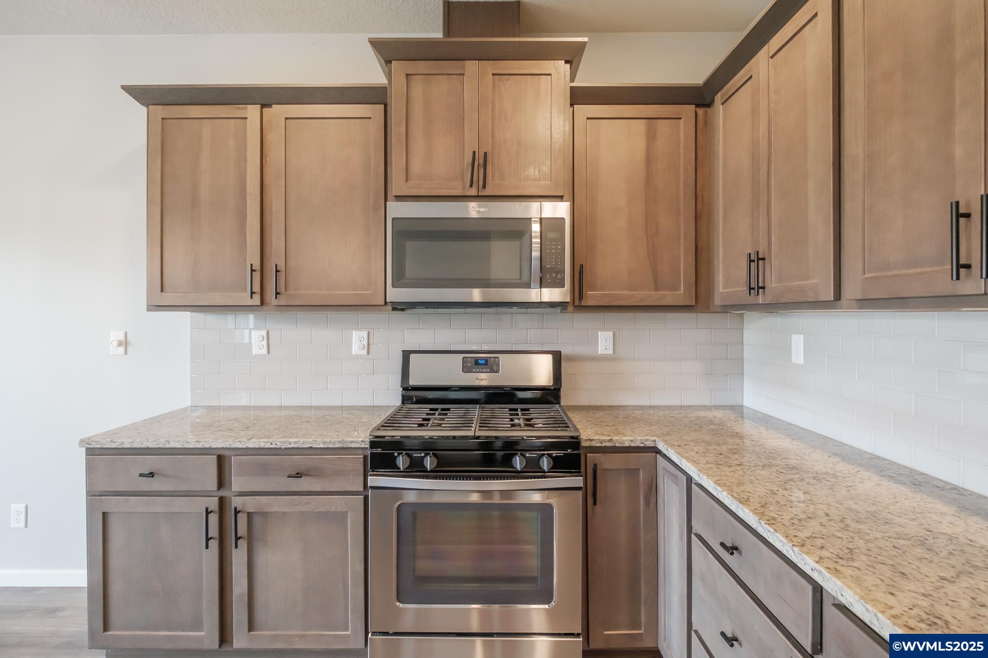 Albany, Oregon 97321, United States, 3 Bedrooms Bedrooms, ,2 BathroomsBathrooms,Residential,Pending,139399