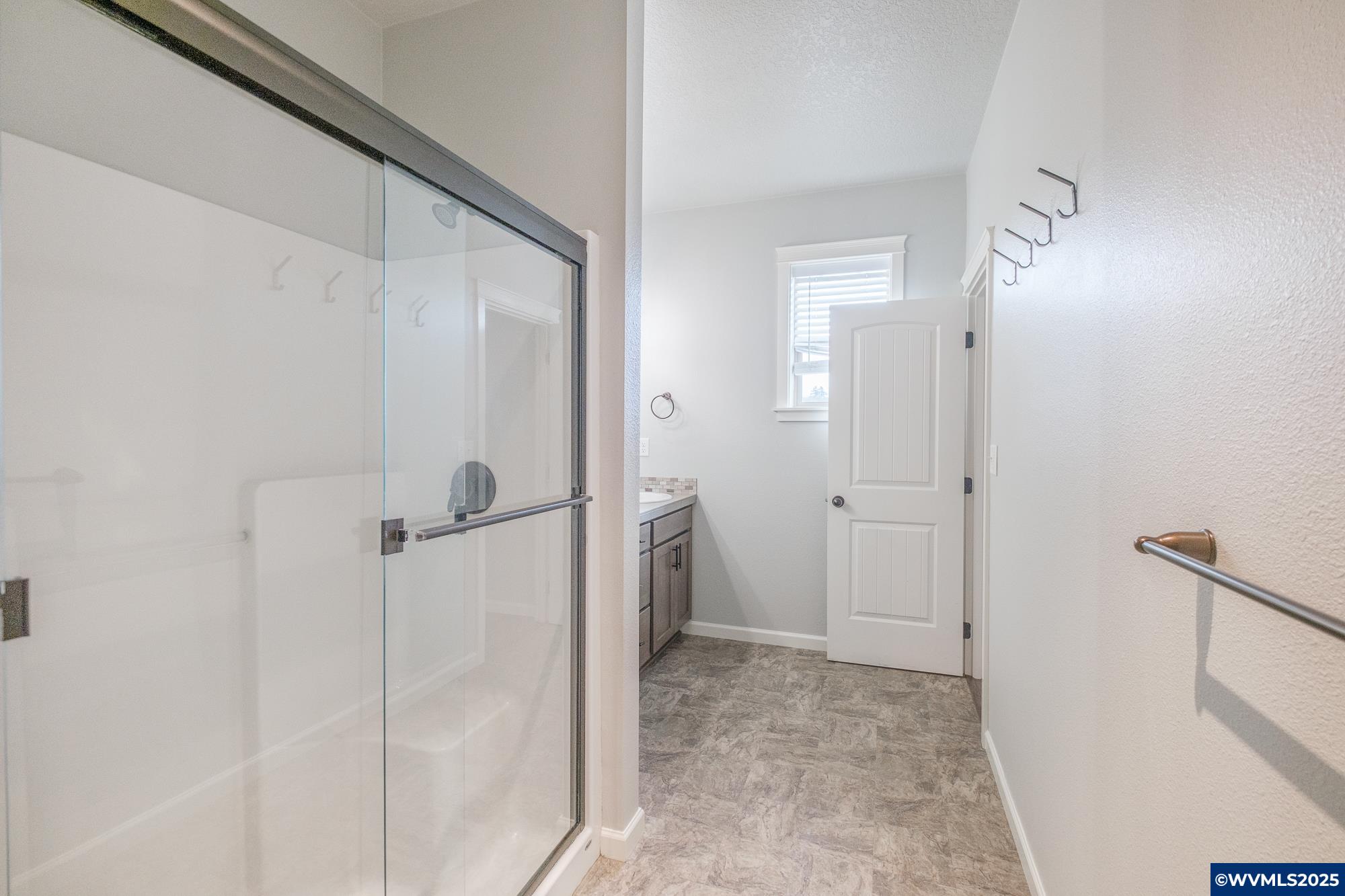 Albany, Oregon 97321, United States, 3 Bedrooms Bedrooms, ,2 BathroomsBathrooms,Residential,Pending,139399