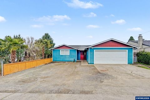 4713 Herrin Dr NE Salem OR 97305