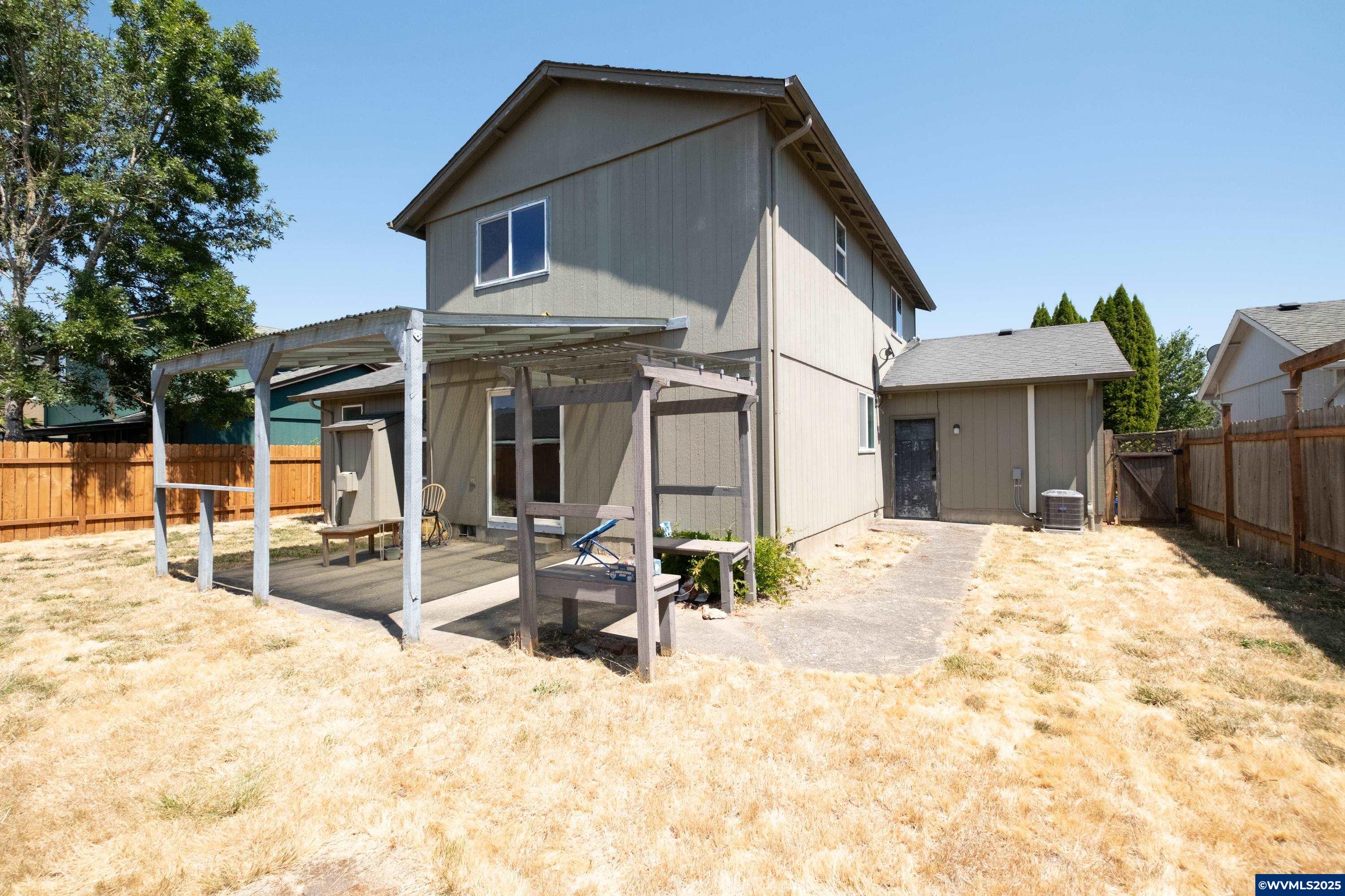 Lebanon, Oregon 97355, United States, 3 Bedrooms Bedrooms, ,3 BathroomsBathrooms,Residential,Active,177223