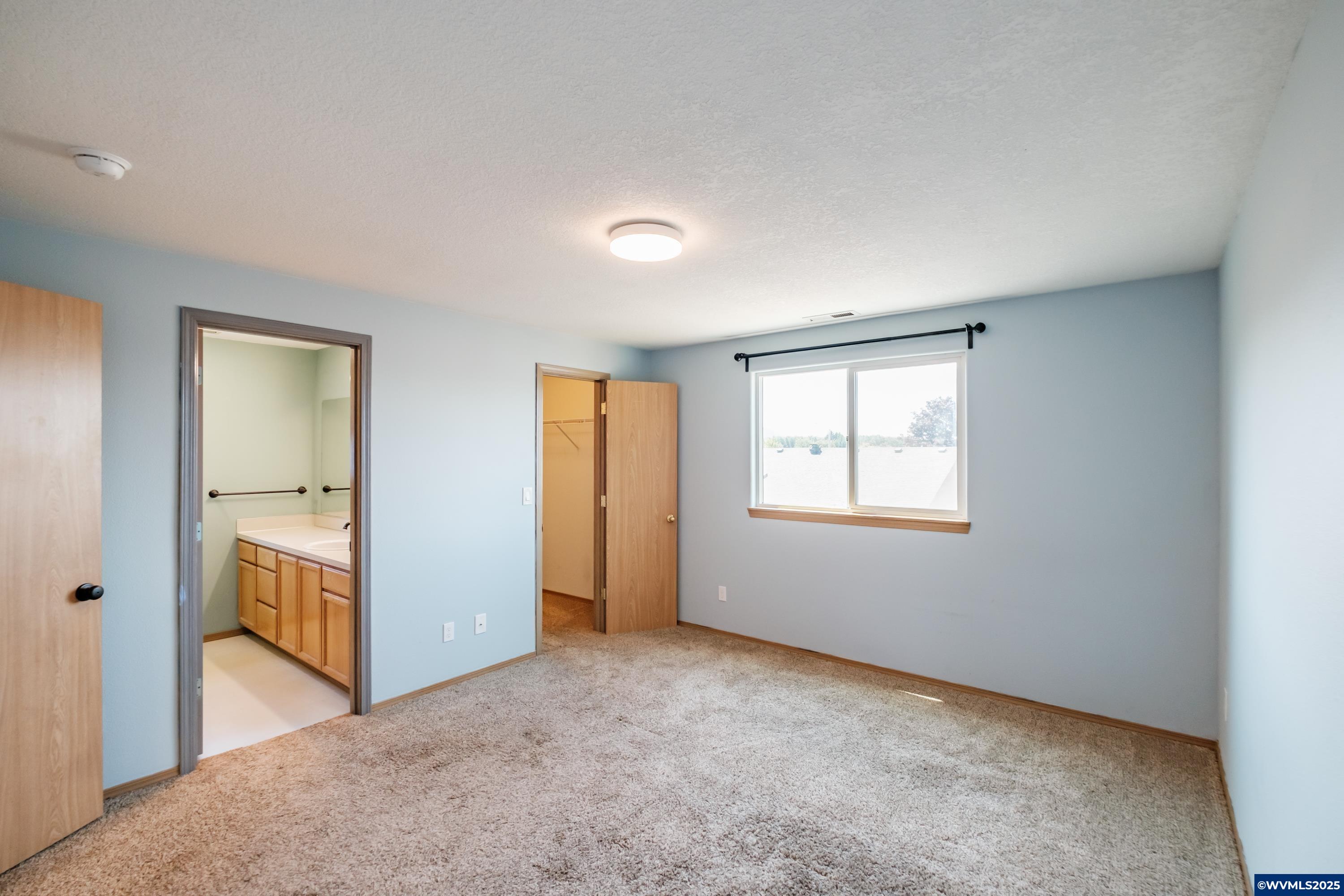 Lebanon, Oregon 97355, United States, 3 Bedrooms Bedrooms, ,3 BathroomsBathrooms,Residential,Active,177223