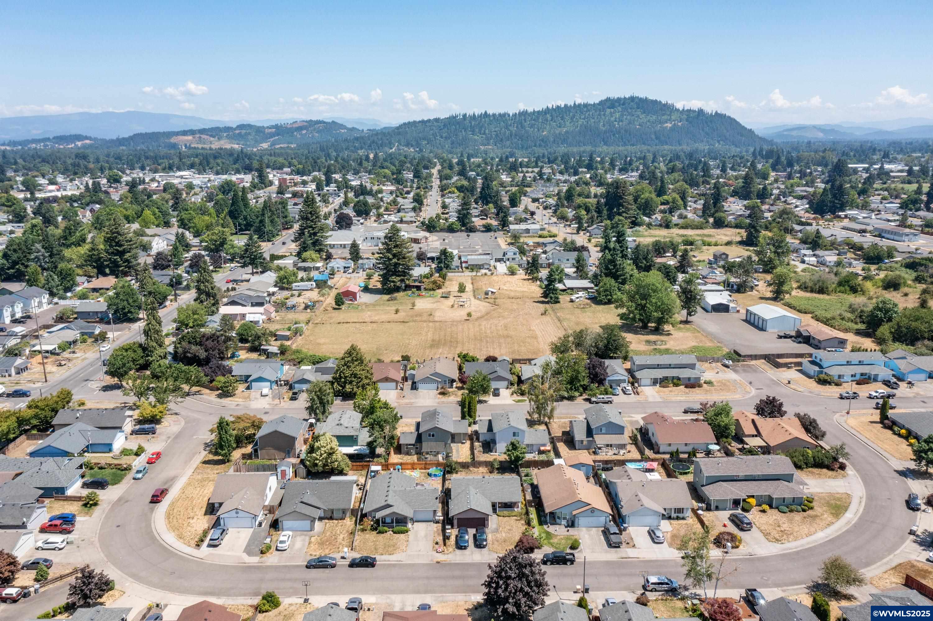 Lebanon, Oregon 97355, United States, 3 Bedrooms Bedrooms, ,3 BathroomsBathrooms,Residential,Active,177223