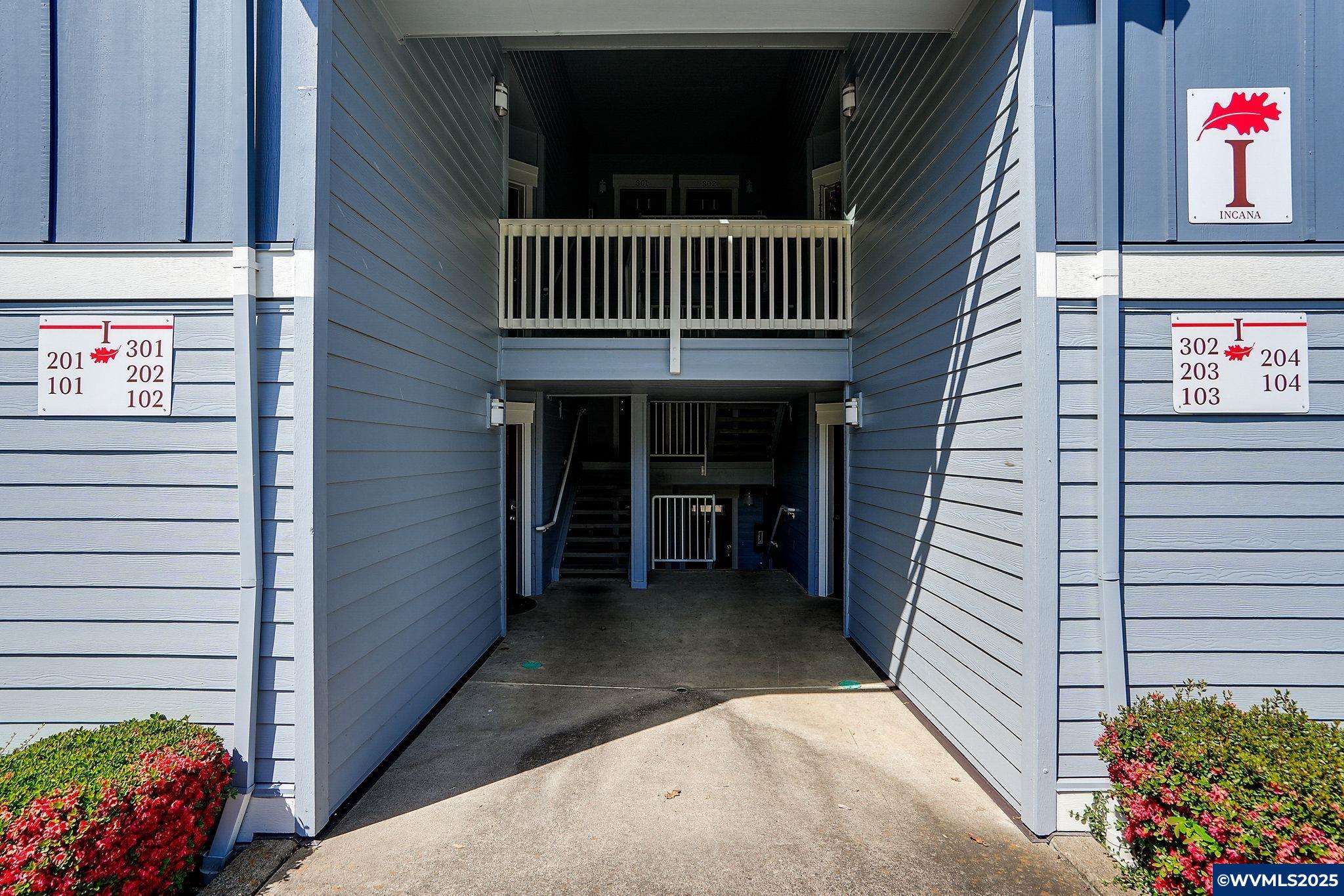 6298 SW Grand Oaks #I-103 Dr