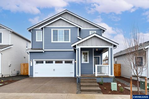 1315 Owl Av Woodburn OR 97071