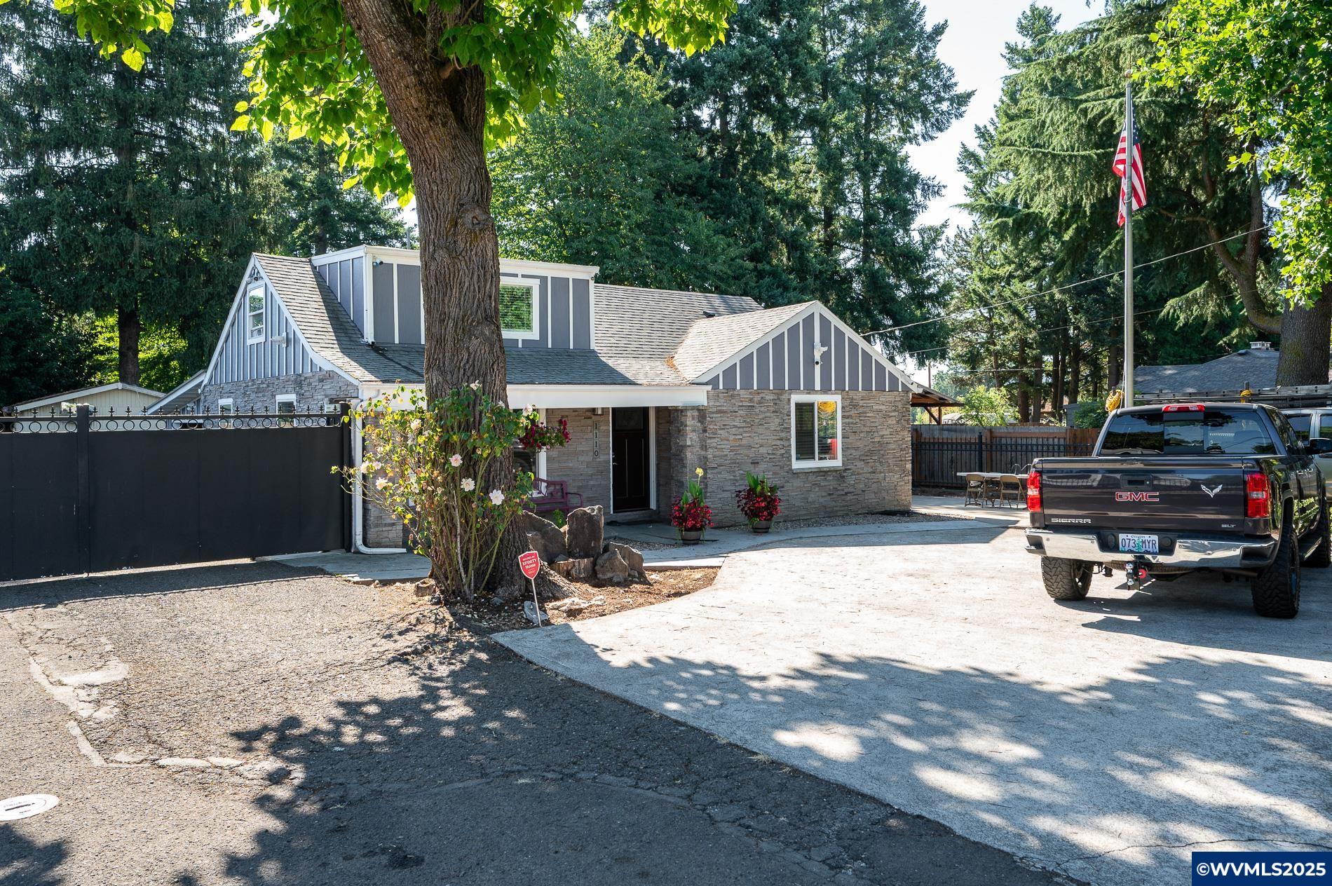 1110 SE 151st Av