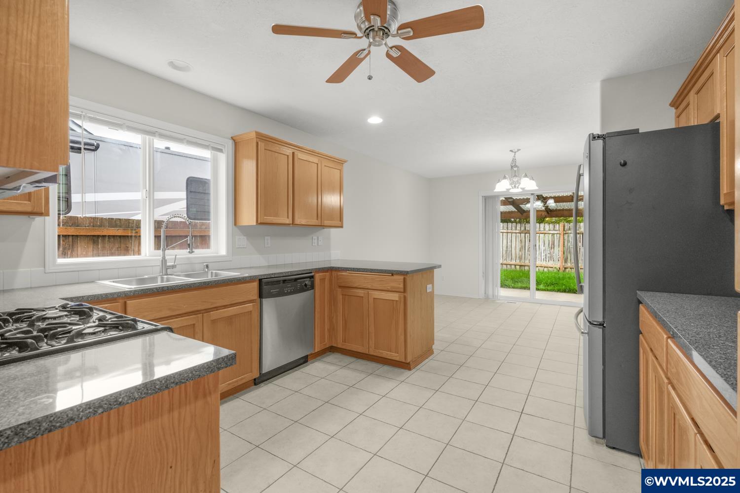 1930 Salmon Run St SW