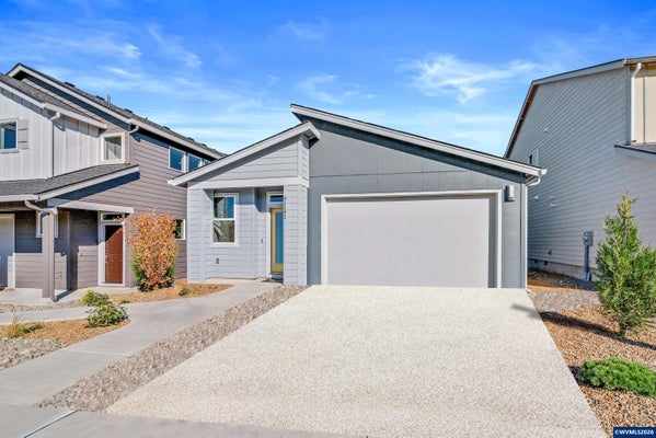 63292 PEALE ST, BEND, OR 97701 - Image 0dc7406a50b00806904afa4e9e459356/3288935733