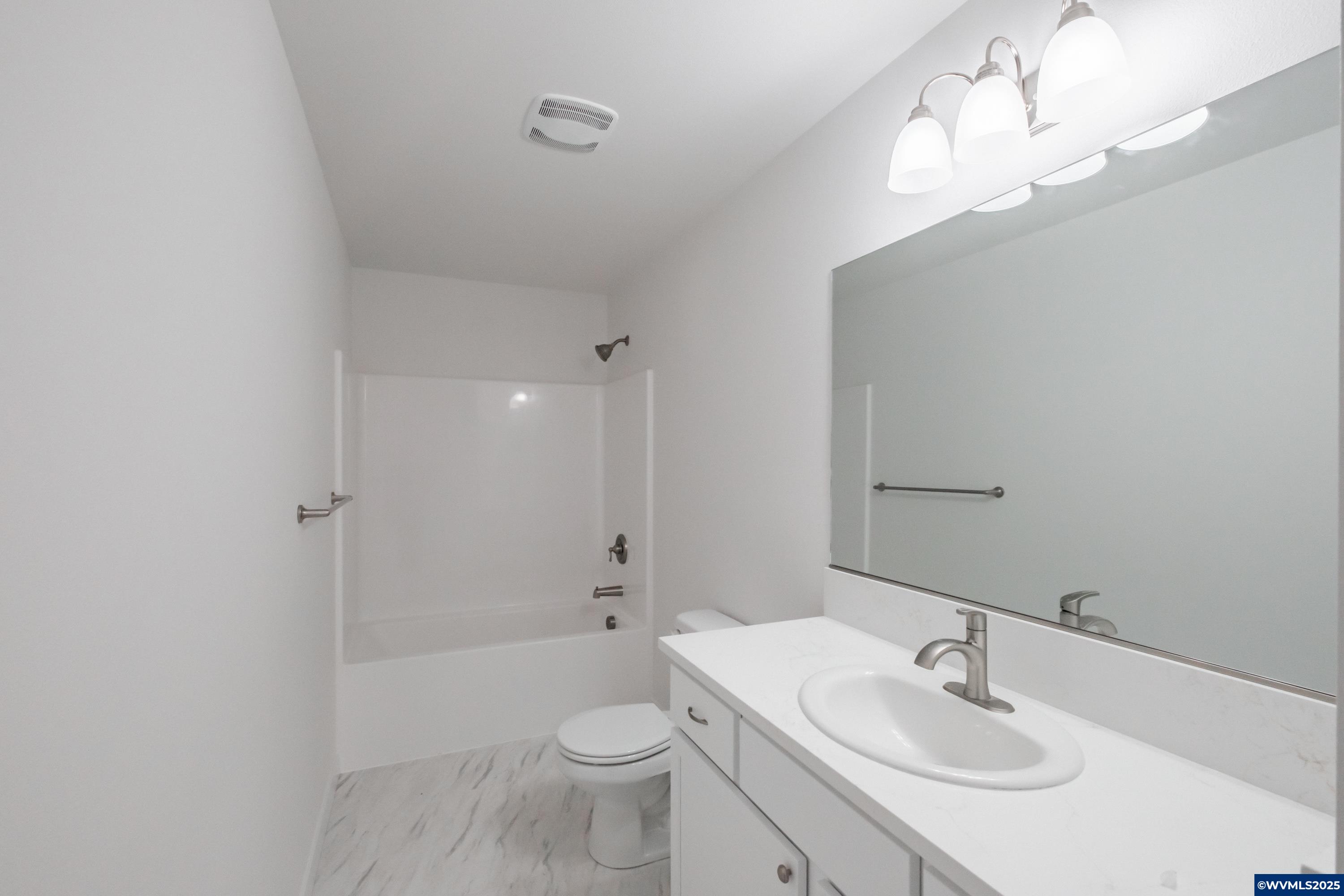 Lebanon, Oregon 97355, United States, 12 Bedrooms Bedrooms, ,12 BathroomsBathrooms,Residential,Active,138199