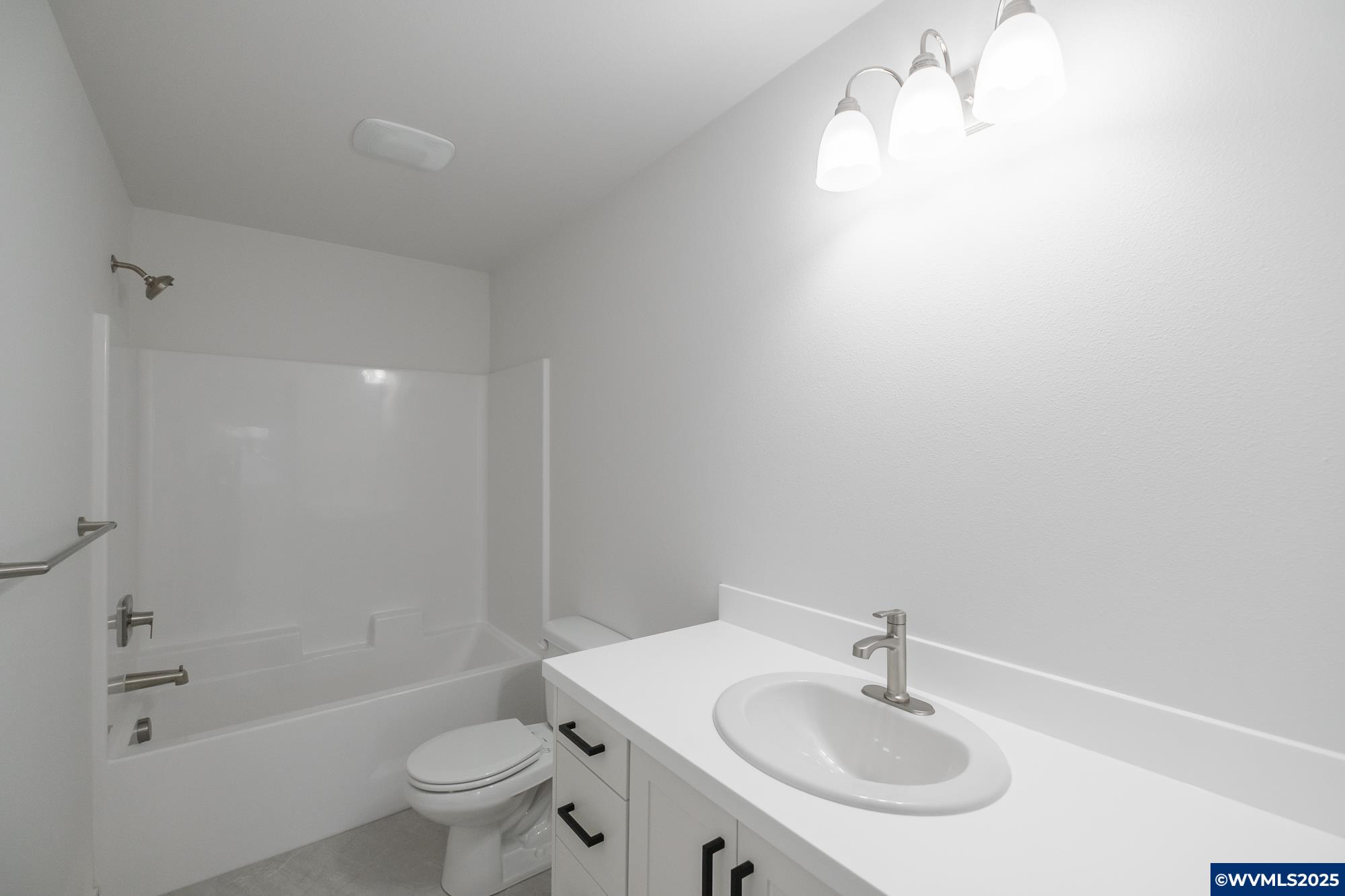 Lebanon, Oregon 97355, United States, 12 Bedrooms Bedrooms, ,12 BathroomsBathrooms,Residential,Active,138199