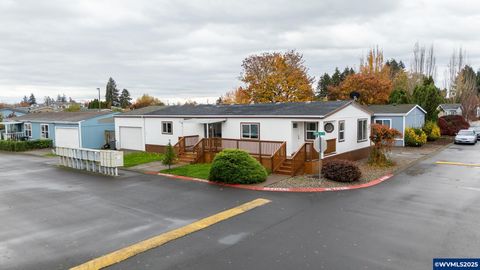 5032 NE Copper Creek Lp Salem OR 97305