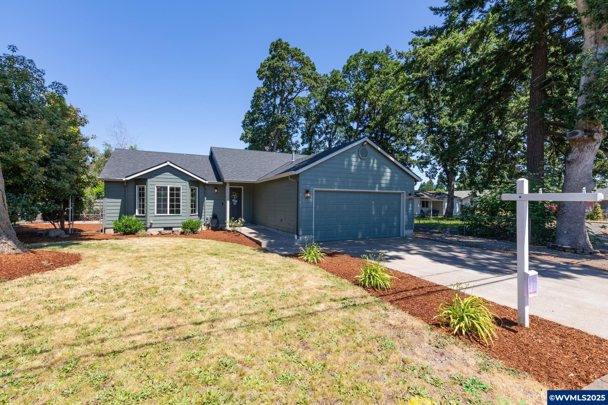 1185 Shady Ln