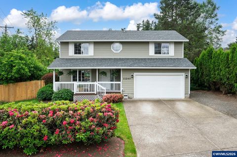 11240 SE Cranberry Lp Clackamas OR 97015