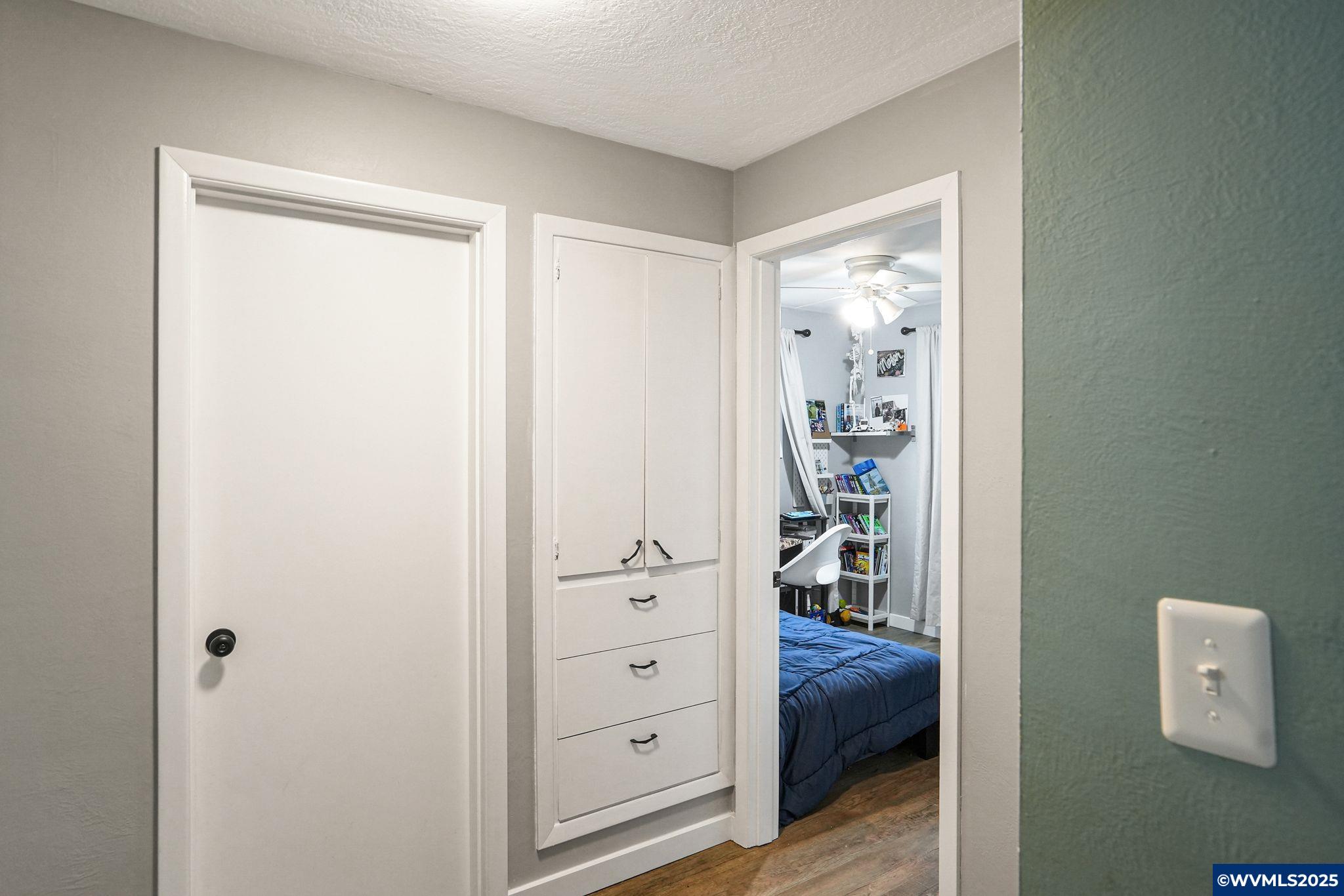 Keizer, Oregon 97303, United States, 3 Bedrooms Bedrooms, ,2 BathroomsBathrooms,Residential,Pending,12087