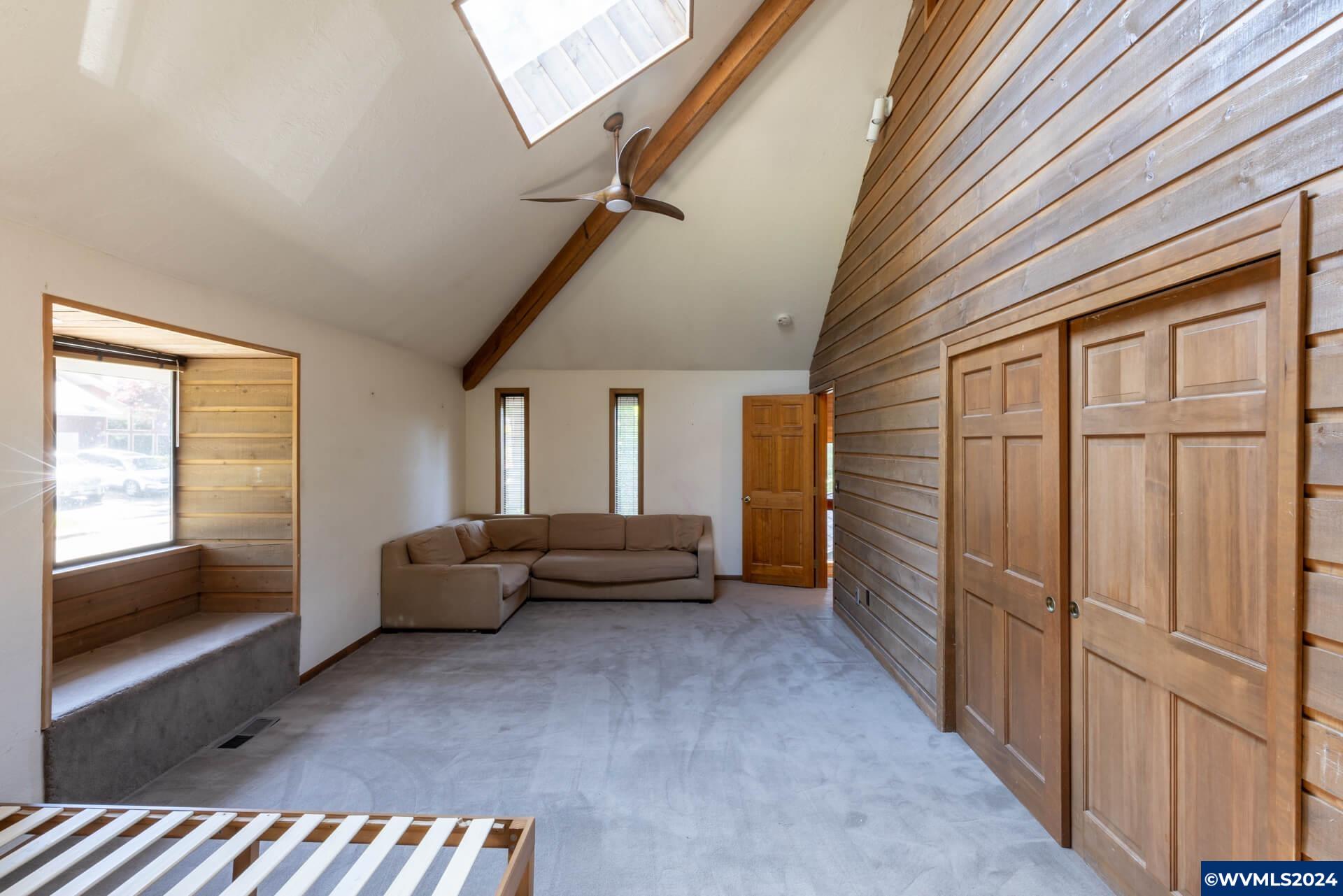 Salem, Oregon 97306, United States, 4 Bedrooms Bedrooms, ,3 BathroomsBathrooms,Residential,Pending,25553