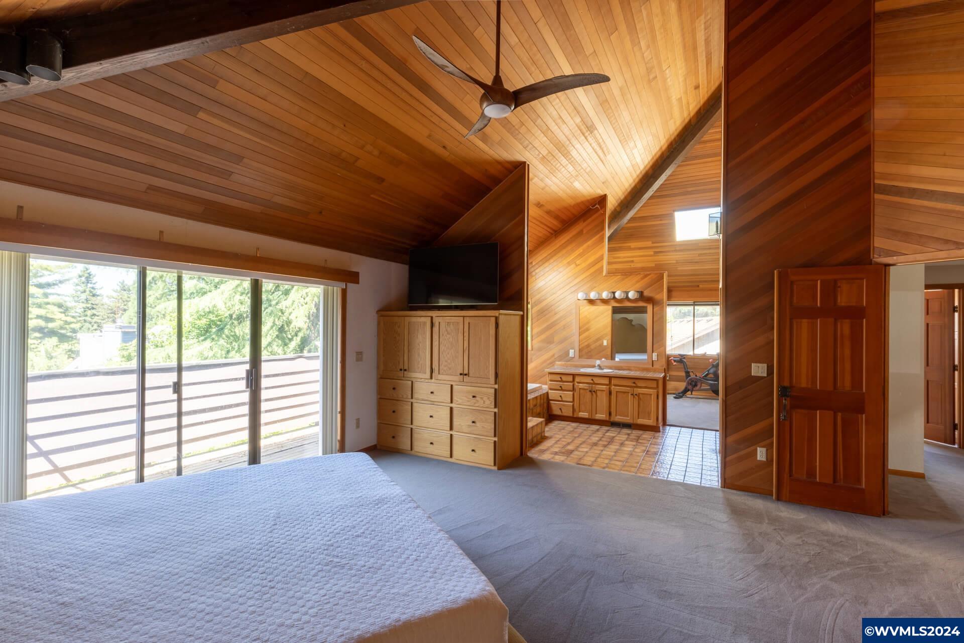 Salem, Oregon 97306, United States, 4 Bedrooms Bedrooms, ,3 BathroomsBathrooms,Residential,Pending,25553