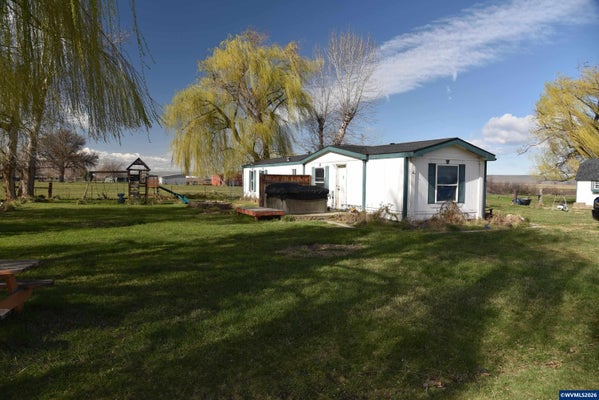 68499 KUNZE LN, BOARDMAN, OR 97818 - Image 169fa37715fbb4f50ba24403f30c0420/3351848232