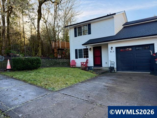 915 SW Conastoga St St