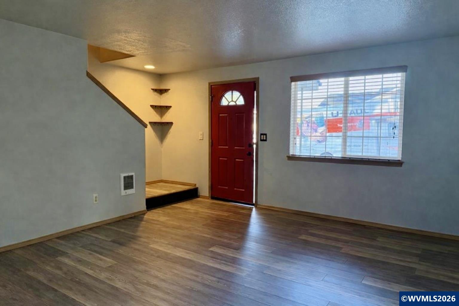 915 SW Conastoga St St