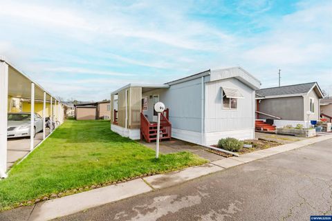 2901 E 2nd (#96) St Newberg OR 97132