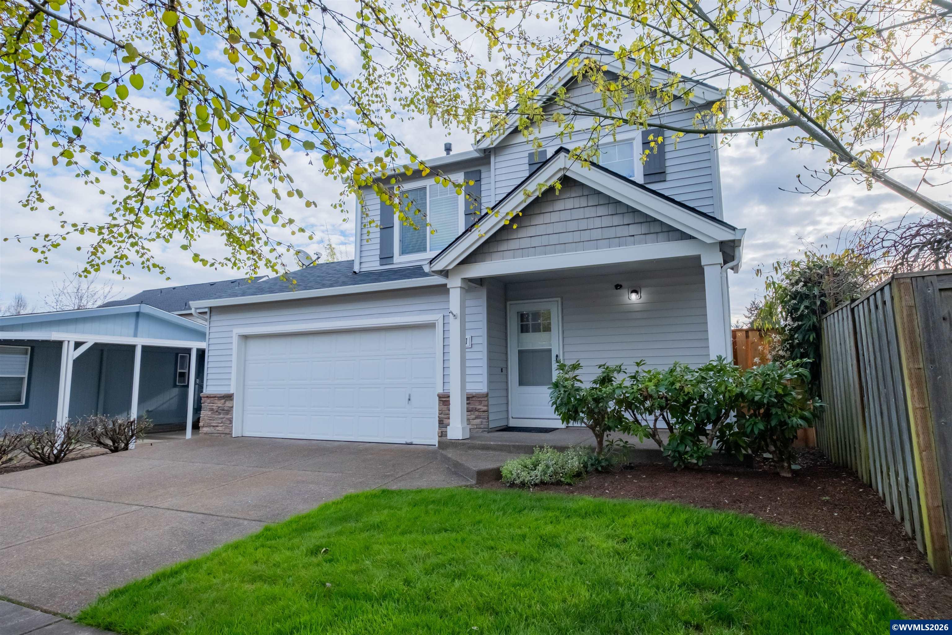 3191 SE Sternwheeler Dr