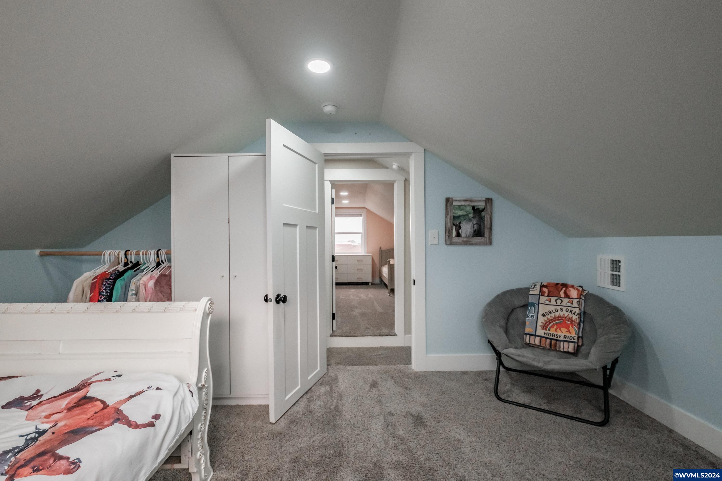 Gervais, Oregon 97026, United States, 4 Bedrooms Bedrooms, ,3 BathroomsBathrooms,Residential,Pending,24630