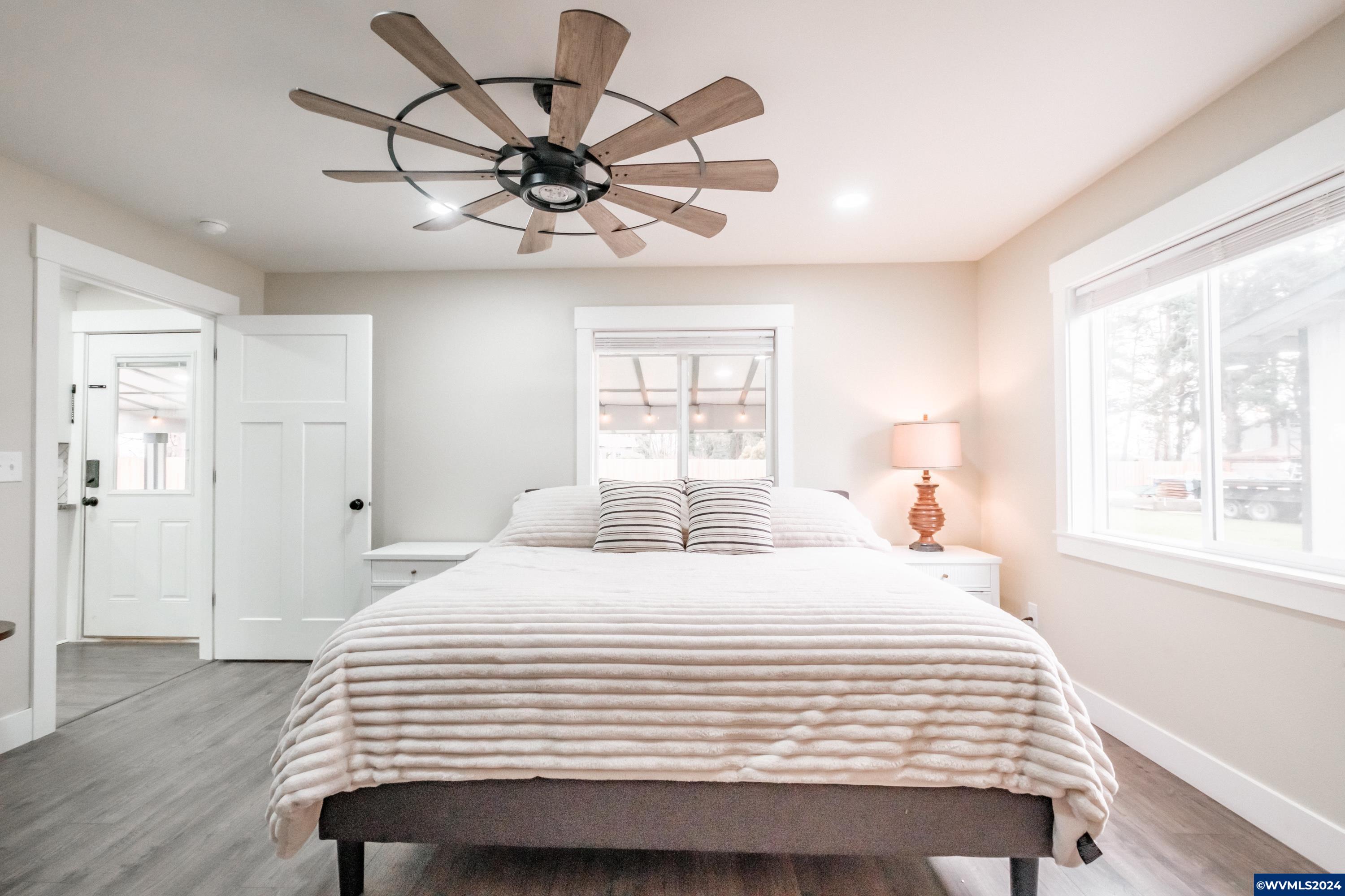 Gervais, Oregon 97026, United States, 4 Bedrooms Bedrooms, ,3 BathroomsBathrooms,Residential,Pending,24630